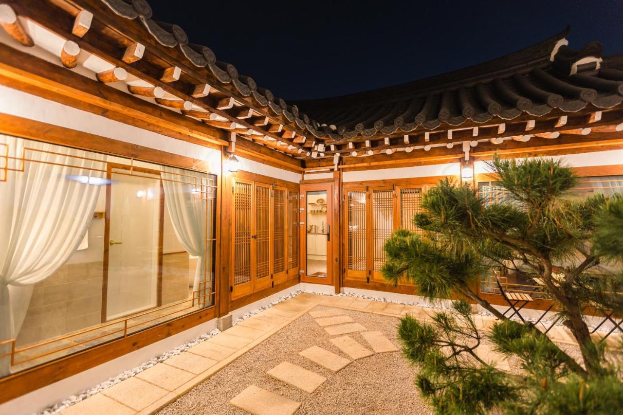 Готель El House Кьонджу Екстер'єр фото